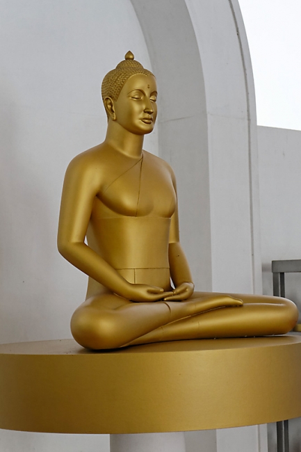 Wat Phra Dhammakaya-041